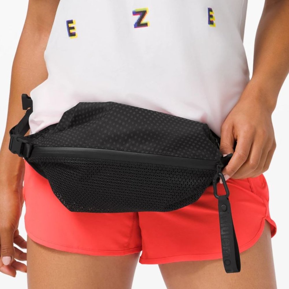 lululemon athletica Black Belt Bag